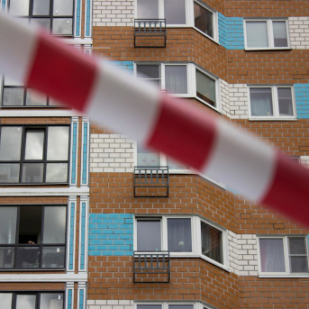 Imagen de archivo de un edificio residencial dañado por un dron ucraniano en Moscú, Rusia Vlad Karkov/Sopa Images Via Zuma / Dpa