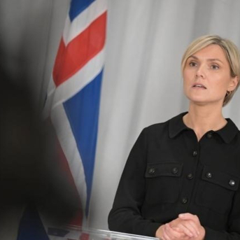 La primera ministra de Islandia, Kristrún Frostadóttir, en rueda de prensa desde Reikiavik. EC - AUDIOVISUAL SERVICE