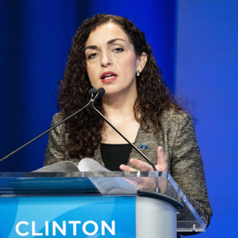 Vjosa Osmani, presidenta de Kosova. Europa Press/Contacto/Michael Brochstein