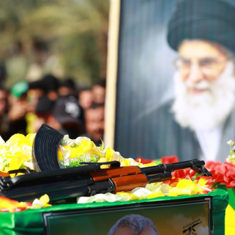 Procesión en recuerdo del ayatolá Alí Jamenei en Irak  Ameer Al-Mohammedawi/dpa