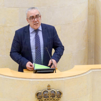 El PRC plantea un pacto para frenar seis parques eólicos y el almacén de baterías de Solórzano