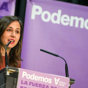 La secretaria general de Podemos, Ione Belarra, durante un acto público, en el centro cívico Bailarín Vicente Escudero, a 7 de marzo de 2026, en Valladolid, Castilla y León (España). Claudia Alba - Europa Press