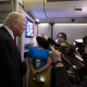 Donald Trump con la prensa a bordo del 'Air Force One' Europa Press/Contacto/Joyce Boghosian/White House