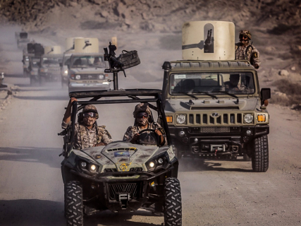 Varios vehículos durante unas maniobras de la Guardia Revolucionaria de Irán (archivo) -/IRGC/dpa