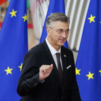23 October 2025, Belgium, Brussels: Croatian Prime Minister Andrej Plenkovic arrives to attend the Euro Summit at the European Council building in Brussels. Photo: Nicolas Maeterlinck/Belga/dpa Nicolas Maeterlinck/Belga/dpa 23 October 2025, Belgium, Brussels: Croatian Prime Minister Andrej Plenkovic arrives to attend the Euro Summit at the European Council building in Brussels. Photo: Nicolas Maeterlinck/Belga/dpa Nicolas Maeterlinck/Belga/dpa