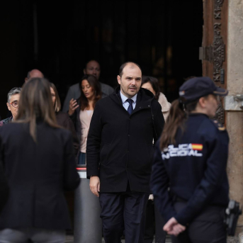 Dalmau sostiene en el Parlament el pacto de Educació y lo califica de histórico