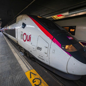 Tren TGV INOUI SNCF Tren TGV INOUI SNCF