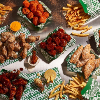 Wingstop inaugura en Madrid su primer restaurante físico en España tras cuatro años de reparto a domicilio