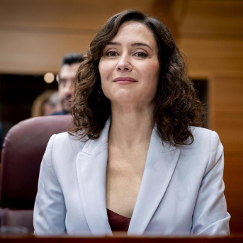 Ayuso defiende reforzar las alianzas con EEUU y lo señala como pilar militar de Occidente