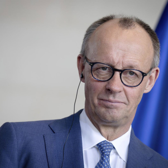 El canciller alemán, Friedrich Merz, en una rueda de prensa en Berlín. Europa Press/Contacto/Bernd Elmenthaler