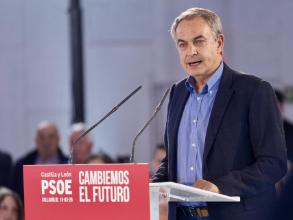 El expresidente del Gobierno José Luis Rodríguez Zapatero, interviene durante el cierre de la campaña del PSOE, a 13 de marzo de 2026. Photogenic/Claudia Alba - Europa Press