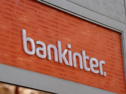 Fachada del banco Bankinter, a 4 de octubre de 2024, en Barcelona, Catalunya (España).  David Zorrakino - Europa Press