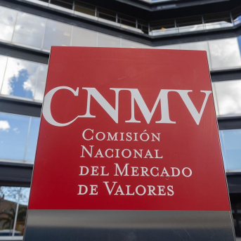 Exterior de la sede de la Comisión Nacional del Mercado de Valores (CNMV), a 20 de noviembre de 2025, en Madrid (España).  Eduardo Parra - Europa Press