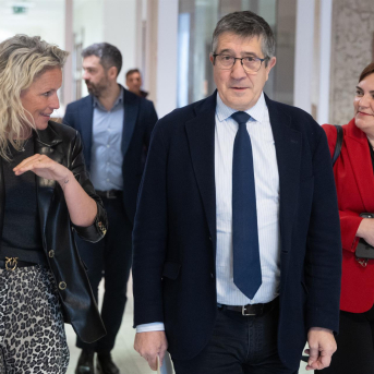 El portavoz del PSOE en el Congreso, Patxi López, a su llegada a la Junta de Portavoces, en el Congreso de los Diputados, a 17 de marzo de 2026, en Madrid (España). Eduardo Parra - Europa Press El portavoz del PSOE en el Congreso, Patxi López, a su llegada a la Junta de Portavoces, en el Congreso de los Diputados, a 17 de marzo de 2026, en Madrid (España). Eduardo Parra - Europa Press
