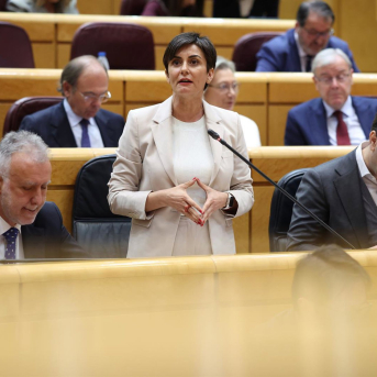 La ministra de Vivienda y Agenda Urbana, Isabel Rodríguez, interviene durante una sesión plenaria en el Senado, a 17 de marzo de 2026, en Madrid (España).  Alejandro Martínez Vélez - Europa Press