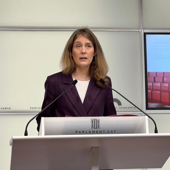 Los Comuns revisarán sus exigencias para respaldar los Presupuestos si Illa los registra de nuevo