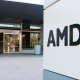 Logo de AMD en sus oficinas de Santa Clara, en el Campus de California (Estados Unidos) AMD