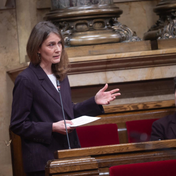 Albiach (Comuns) afea a Junts que hable de colapso en Catalunya: Ustedes no son orden