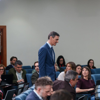 El presidente del Gobierno, Pedro Sánchez, durante una rueda de prensa posterior al Consejo de Ministros extraordinario, en el Palacio de la Moncloa, a 20 de marzo de 2026, en Madrid (España).  Matias Chiofalo - Europa Press