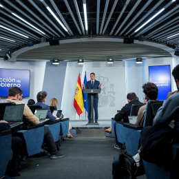 El presidente del Gobierno, Pedro Sánchez, durante una rueda de prensa posterior al Consejo de Ministros extraordinario, en el Palacio de la Moncloa | Matias Chiofalo / Europa Press