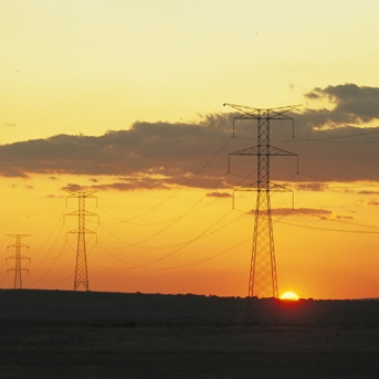 Recurso de electricidad, postes eléctricos | RED ELÉCTRICA DE ESPAÑA (REE) Recurso de electricidad, postes eléctricos | RED ELÉCTRICA DE ESPAÑA (REE)