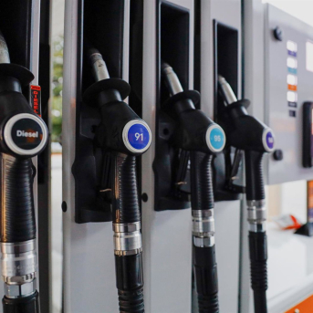 Surtidores de gasolina en una estación en Melbourne, Australia Europa Press/Contacto/Ye Myo Khant Surtidores de gasolina en una estación en Melbourne, Australia Europa Press/Contacto/Ye Myo Khant