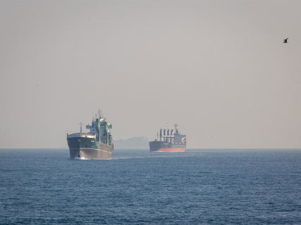 Imagen de archivo de cargueros en el Bósforo  Tolga Ildun/ZUMA Press Wire/dpa