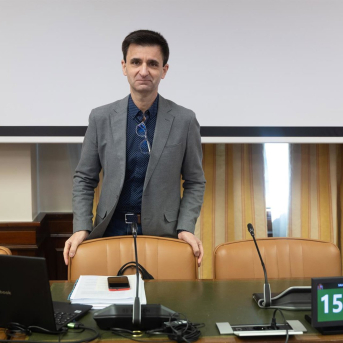 RTVE negocia con YouTube y prepara una primera prueba ligada al Mundial de Fútbol 2026