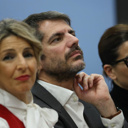 La vicepresidenta segunda y ministra de Trabajo y Economía Social, Yolanda Díaz; el ministro de Cultura, Ernest Urtasun y la ministra de Juventud e Infancia, Sira Rego. Alejandro Martínez Vélez - Europa Press