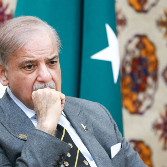 El primer ministro de Pakistán, Shehbaz Sharif, durante una reunión al margen del Foro Internacional de Paz y Seguridad 2025. Europa Press/Contacto/Alexander Shcherbak