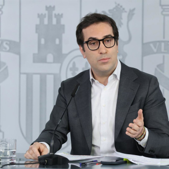 El ministro de Economía, Comercio y Empresa, Carlos Cuerpo, durante la rueda de prensa tras la celebración del Consejo de Ministros en el Palacio de la Moncloa, a 24 de marzo de 2026, en Madrid (España). Marta Fernández - Europa Press El ministro de Economía, Comercio y Empresa, Carlos Cuerpo, durante la rueda de prensa tras la celebración del Consejo de Ministros en el Palacio de la Moncloa, a 24 de marzo de 2026, en Madrid (España). Marta Fernández - Europa Press