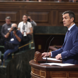 El presidente del Gobierno, Pedro Sánchez, interviene durante una sesión de control al Gobierno, en el Congreso | Eduardo Parra (Europa Press).