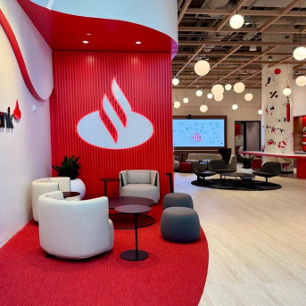 Ofician de Openbank. OPENBANK