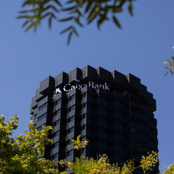 Fachada de la sede de CaixaBank en la Avenida Diagonal de Barcelona. David Zorrakino - Europa Press Fachada de la sede de CaixaBank en la Avenida Diagonal de Barcelona. David Zorrakino - Europa Press
