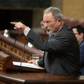 El diputado Carlos Flores Juberias,de Vox, en una intervención en el Pleno del Congreso Eduardo Parra - Europa Press El diputado Carlos Flores Juberias,de Vox, en una intervención en el Pleno del Congreso Eduardo Parra - Europa Press