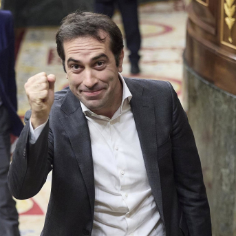 El Congreso avala el decreto de rebajas fiscales por la guerra en Irán con solo Vox en contra