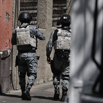 Efectivos de las fuerzas de seguridad mexicanas patrullan las calles de Ciudad de México tras la muerte del líder del Cártel Jalisco de Nueva Generación (CJNG) Europa Press/Contacto/Josue Perez