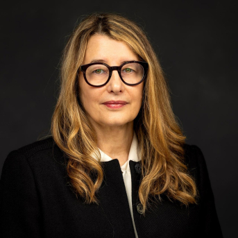 Cynthia Gordon CELLNEX