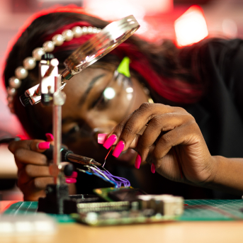 De los casi 300.000 contratos STEM que se firmaron en 2025, solo el 38,4% fueron mujeres. Pixabay. De los casi 300.000 contratos STEM que se firmaron en 2025, solo el 38,4% fueron mujeres. Pixabay.