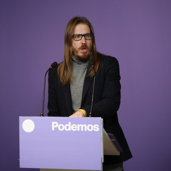 Podemos culpa a Marlaska de la detención “racista y violenta” de Mbaye y reclama una investigación independiente Podemos culpa a Marlaska de la detención “racista y violenta” de Mbaye y reclama una investigación independiente