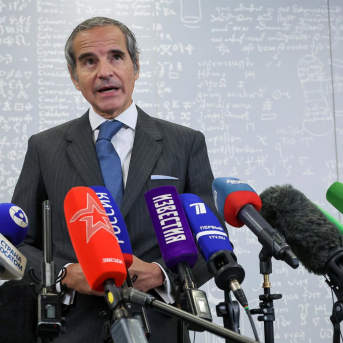 El director general del Organismo Internacional para la Energía Atómica (OIEA), Rafael Grossi Europa Press/Contacto/Yevgeny Messman