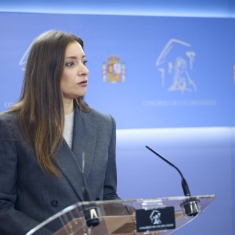 El PP propone en el Congreso bonos para extraescolares que faciliten la conciliación familiar