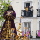 EuropaPress 6651932 diverses persones observen balcons pas pare jesús natzarè pobre processó