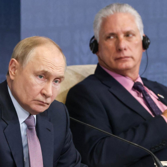 El presidente de Rusia, Vladimir Putin, y Miguel Díaz-Canel, presidente de Cuba. Europa Press/Contacto/Sergei Bobylev El presidente de Rusia, Vladimir Putin, y Miguel Díaz-Canel, presidente de Cuba. Europa Press/Contacto/Sergei Bobylev