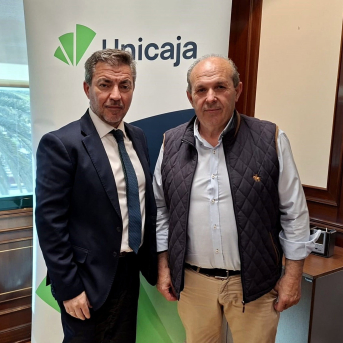 Unicaja y UPA Málaga amplían su acuerdo para adelantar las ayudas de la PAC al campo malagueño