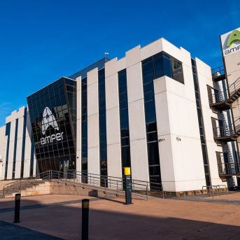 La empresa cántabra Setelsa está integrada en el Grupo Amper AMPER La empresa cántabra Setelsa está integrada en el Grupo Amper AMPER