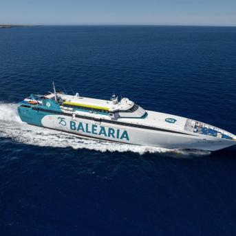 Buque de Baleària BALEÀRIA