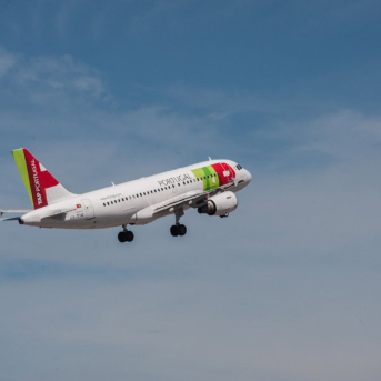 Avión de la aerolínea Tap Air Portugal cedida