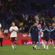Jugadors d'Espanya saluden als aficionats final el partit amistós internacional jugat entre la selecció d'Espanya i Egipte a l'RCDE Stadium el 31 de març de 2026 a Cornellà, Espanya. Javier Borrego / AFP7 / Europa Press