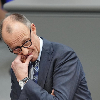 25 March 2026, Berlin: German Chancellor Friedrich Merz speaks attends the government questioning in the plenary session of the German Parliament (Bundestag) in Berlin. Photo: Kay Nietfeld/dpa Kay Nietfeld/dpa